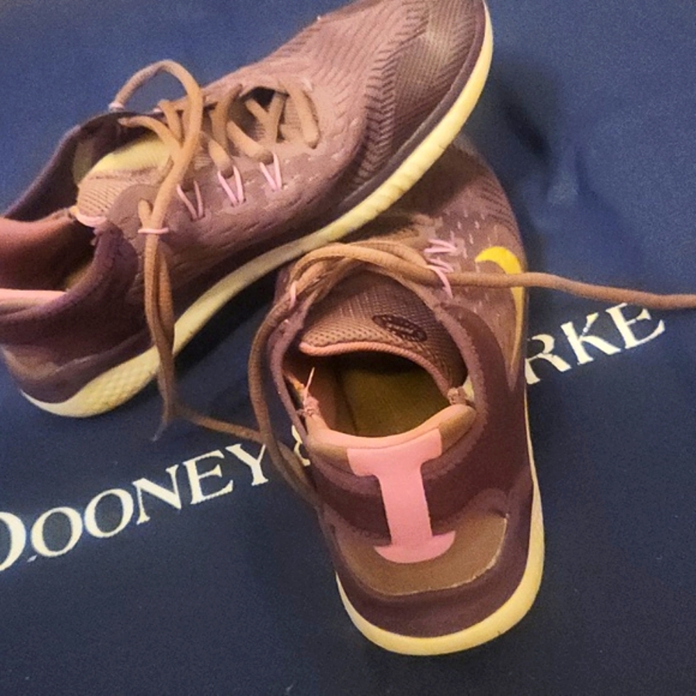 Nike 6y - Picture 4 of 13